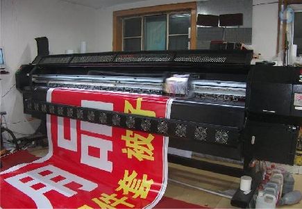 达州喷绘广告分辨率是多少？